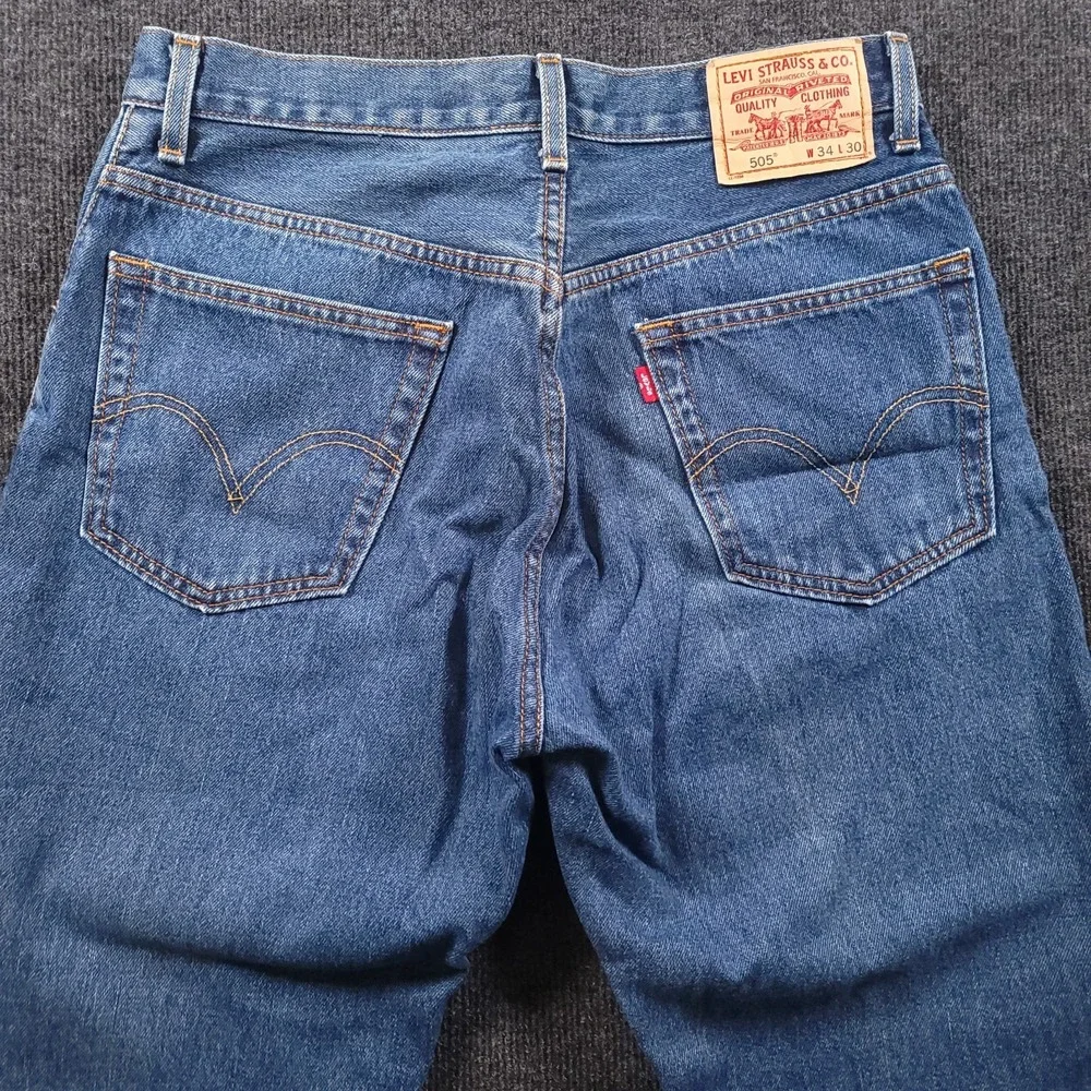 Levi's 505 Jeans Mens 34x25.5 Straight Fit Denim Work VTG Made In USA Y2K Street